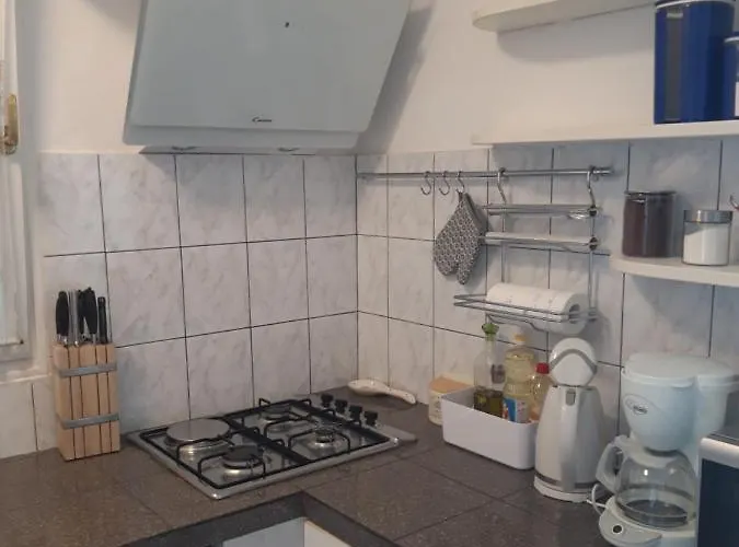 アパート Maja ザダル